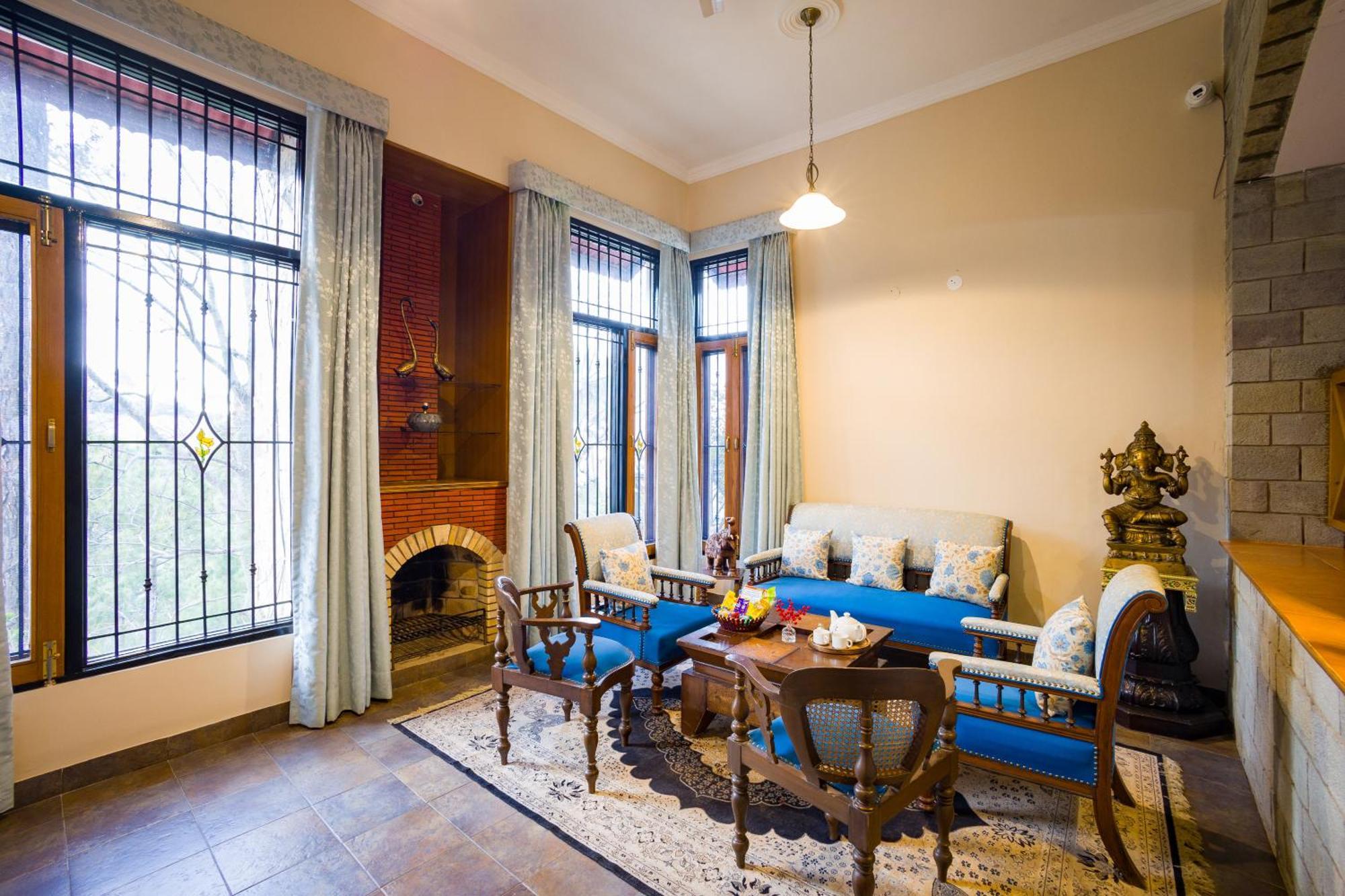 Alaya Stays Mehar Villa - 3 Bhk With Garden & Scenic Views Kasauli Exterior photo