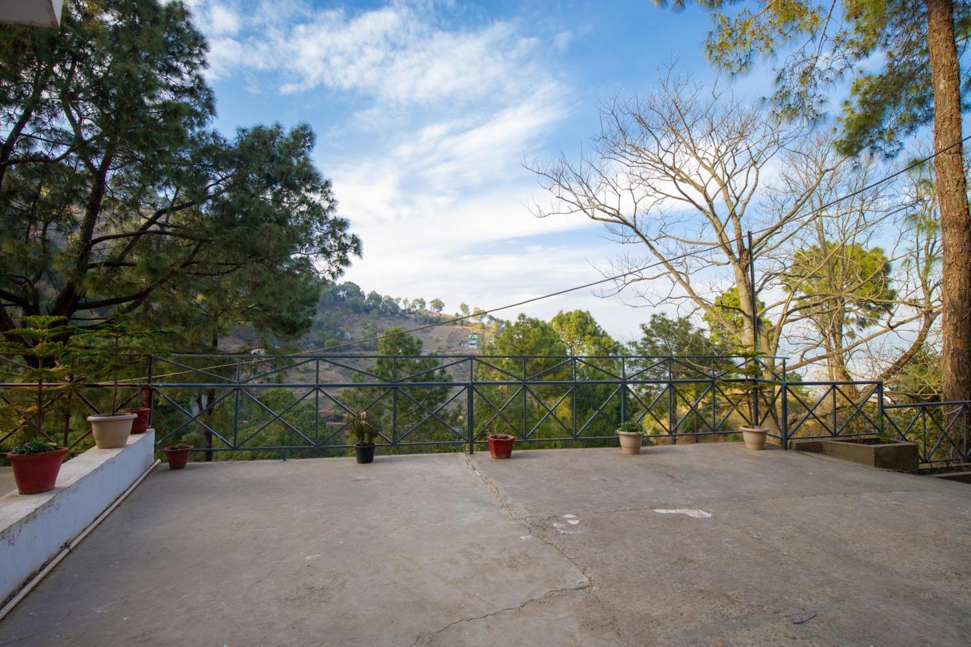 Alaya Stays Mehar Villa - 3 Bhk With Garden & Scenic Views Kasauli Exterior photo