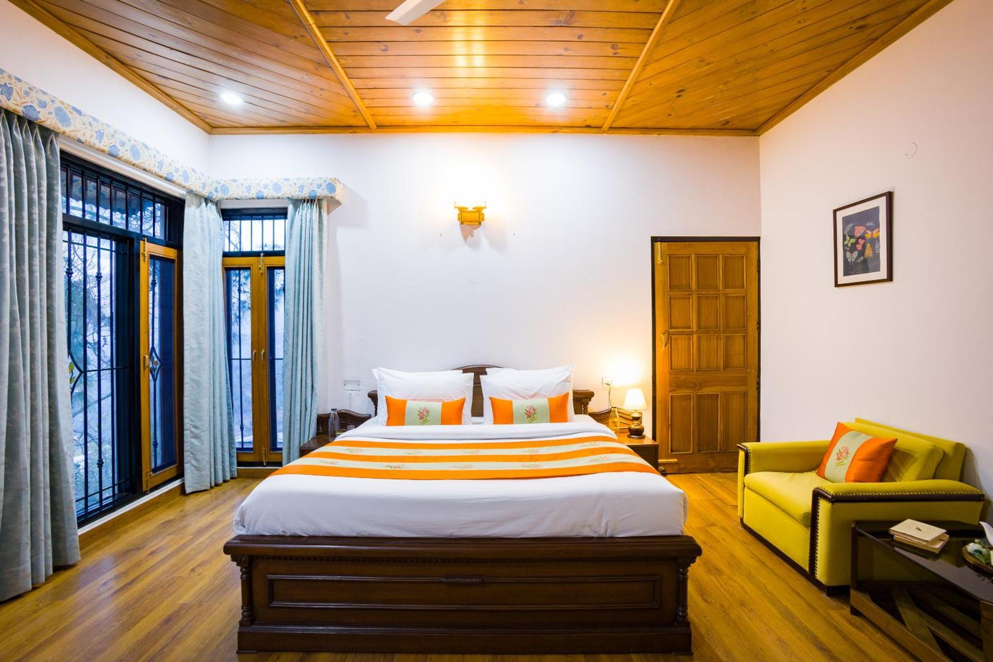 Alaya Stays Mehar Villa - 3 Bhk With Garden & Scenic Views Kasauli Exterior photo